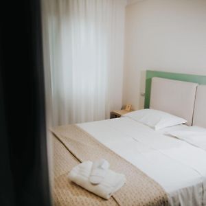 Plana Hotel